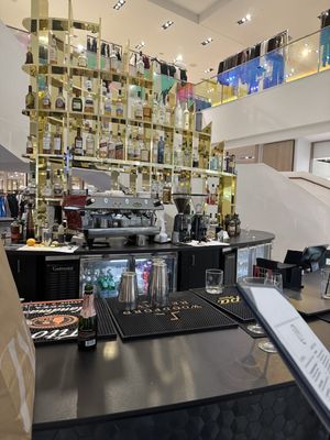51fifteen Cuisine & Cocktails by null
