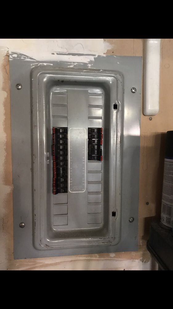 Slide of E E Electric