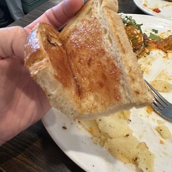 Broken Yolk Cafe - Toast - Breakfast & Brunch Near Me - Fullerton, California Broken Yolk Cafe - Toast - Breakfast & Brunch Near Me - Fullerton, California