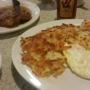 Full Moon Diner - New York strip steak breakfast - American Near Me - Lake Bluff, Illinois