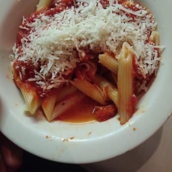 Emilia's Restaurant - I guess they don't have a strainer in the kitchen. - Italian Near Me - Bronx, New York Emilia's Restaurant - I guess they don't have a strainer in the kitchen. - Italian Near Me - Bronx, New York