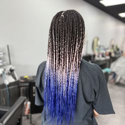 Nini Braids