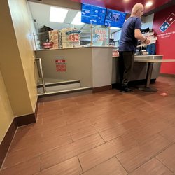 Domino's Pizza - Interior