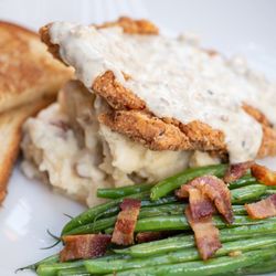 Sambuca 360 - Chicken fried rib eye