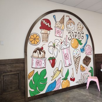 Kelly's Homemade Ice Cream - Desserts Near Me - Windermere, Florida