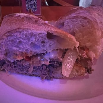HoneyHole Sandwiches - Bars Near Me - Seattle, Washington