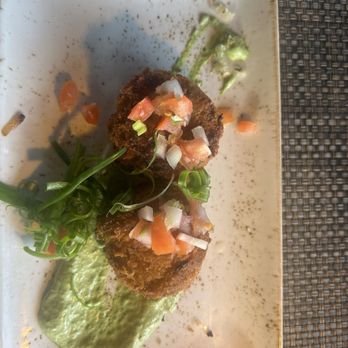 Tidepools - Crab cakes - Hawaiian Near Me - Poipu, Hawaii Tidepools - Crab cakes - Hawaiian Near Me - Poipu, Hawaii