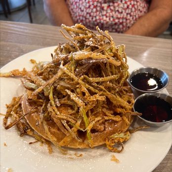 Hash Kitchen - Chicken and waffle - Breakfast & Brunch Near Me - Scottsdale, Arizona