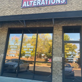 Bees Alterations - Sewing & Alterations Near Me - McDonough, Georgia