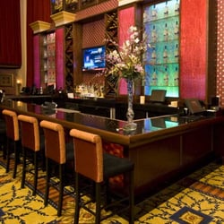 The Men's Club of Charlotte - Luxurious Sky Bar
