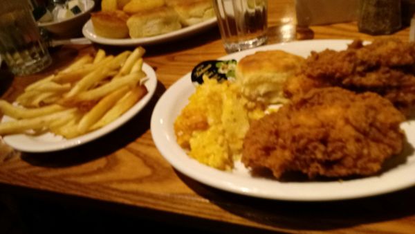 Cracker Barrel Old Country Store Takeout Delivery 37 Photos 48 Reviews Breakfast Brunch 5975 S 6th Street Rd Springfield Il Restaurant Reviews Phone Number Menu Yelp