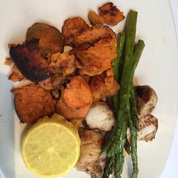 Atlantic Fish - Sea scallops - Seafood Near Me - Boston, Massachusetts