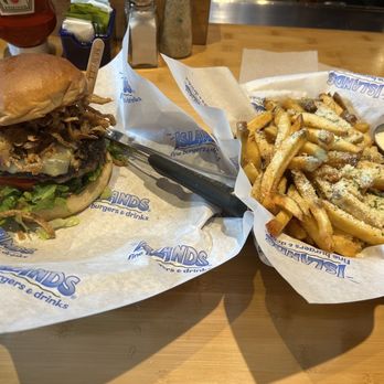 Islands Restaurant - Burgers Near Me - Burbank, California Islands Restaurant - Burgers Near Me - Burbank, California