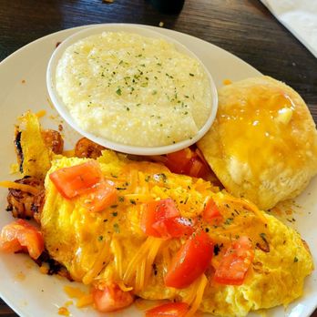 Gritz Brunch Bar - Seafood omlette - Breakfast & Brunch Near Me - Douglasville, Georgia Gritz Brunch Bar - Seafood omlette - Breakfast & Brunch Near Me - Douglasville, Georgia