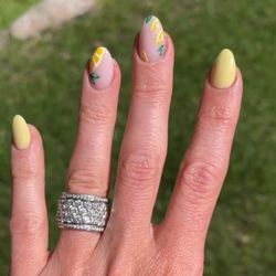 Lakeside Nails and Spa