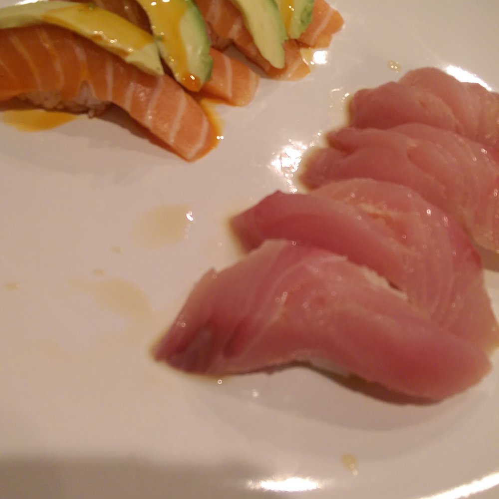 Sushi 661 - Salmon and Yellowtail - Sushi Bars Near Me - Santa Clarita, California