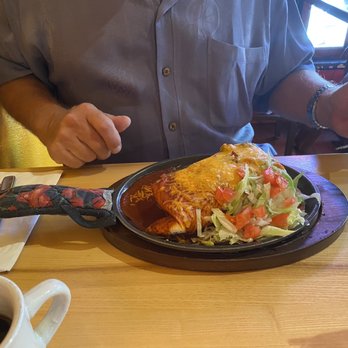 Palacio Cafe - Smothered breakfast burrito with bacon. - Sandwiches Near Me - Santa Fe, New Mexico Palacio Cafe - Smothered breakfast burrito with bacon. - Sandwiches Near Me - Santa Fe, New Mexico