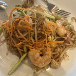 Shrimp Pad Thai Shrimp Pad Thai