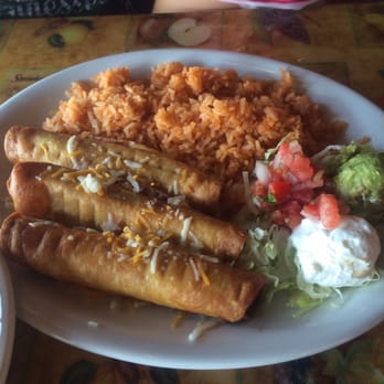 Amigo's - Chicken Flautas - Mexican Near Me - Kihei, Hawaii