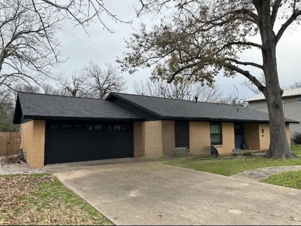 Slide of Gen-Z Roofing