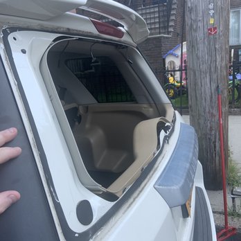 Nicky's Auto Glass - Windshield Installation & Repair Near Me - Brooklyn, New York