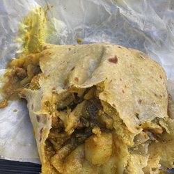KT Caribbean Cuisine - Chicken-Curry Roti