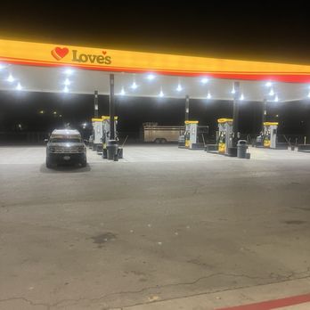 Love's Travel Stop - Gas Stations Near Me - Las Vegas, Nevada Love's Travel Stop - Gas Stations Near Me - Las Vegas, Nevada