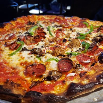 MTH Pizza by null