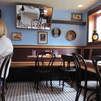 Pub & Kitchen - Rear room - Pubs Near Me - Philadelphia, Pennsylvania Pub & Kitchen - Rear room - Pubs Near Me - Philadelphia, Pennsylvania