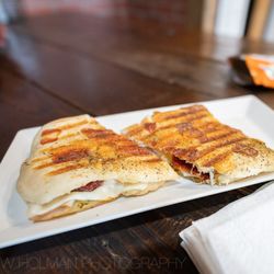 Kayak Cafe - Extremely good paninis