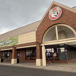Chuck E. Cheese - Storefront