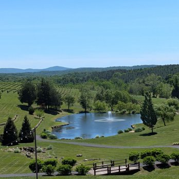 Stone Tower Winery - Wineries Near Me - Leesburg, Virginia Stone Tower Winery - Wineries Near Me - Leesburg, Virginia