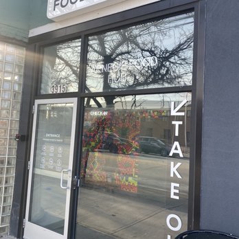 Carnegie Food Hub - 30 March 2023 -- Outside Carnegie Food Hub - Pop-Up Restaurants Near Me - Cleveland, Ohio