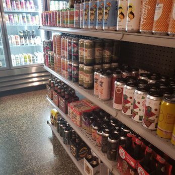 The Vault Bottle Shop - Lots of choices - Beer Gardens Near Me - Clover, South Carolina