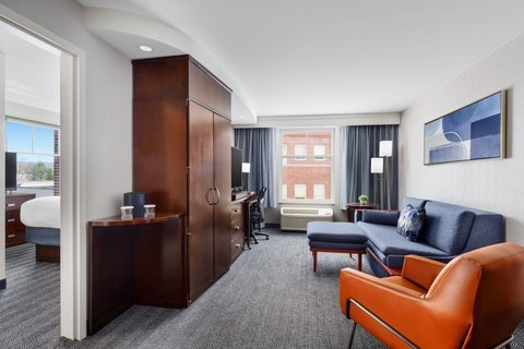 Courtyard Keene Downtown by null