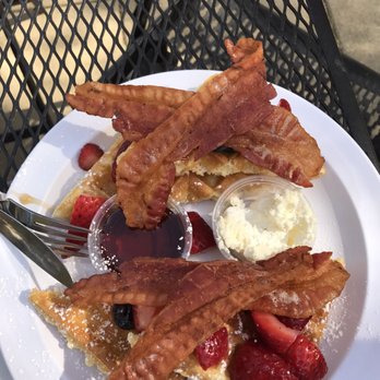 Rail Side Cafe - Coffee & Tea Near Me - San Dimas, California