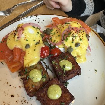 Kost - Salmon eggs Benedict - American Near Me - Toronto, Ontario