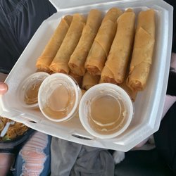 Khanthaly's Eggrolls - Eggroll road trip