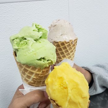 La Michoacana - Avocado, Ferrero-rocher, and pineapple ice cream - Ice Cream & Frozen Yogurt Near Me - Covina, California