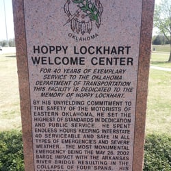 I-40 Oklahoma Visitor Center - Read it please!!!