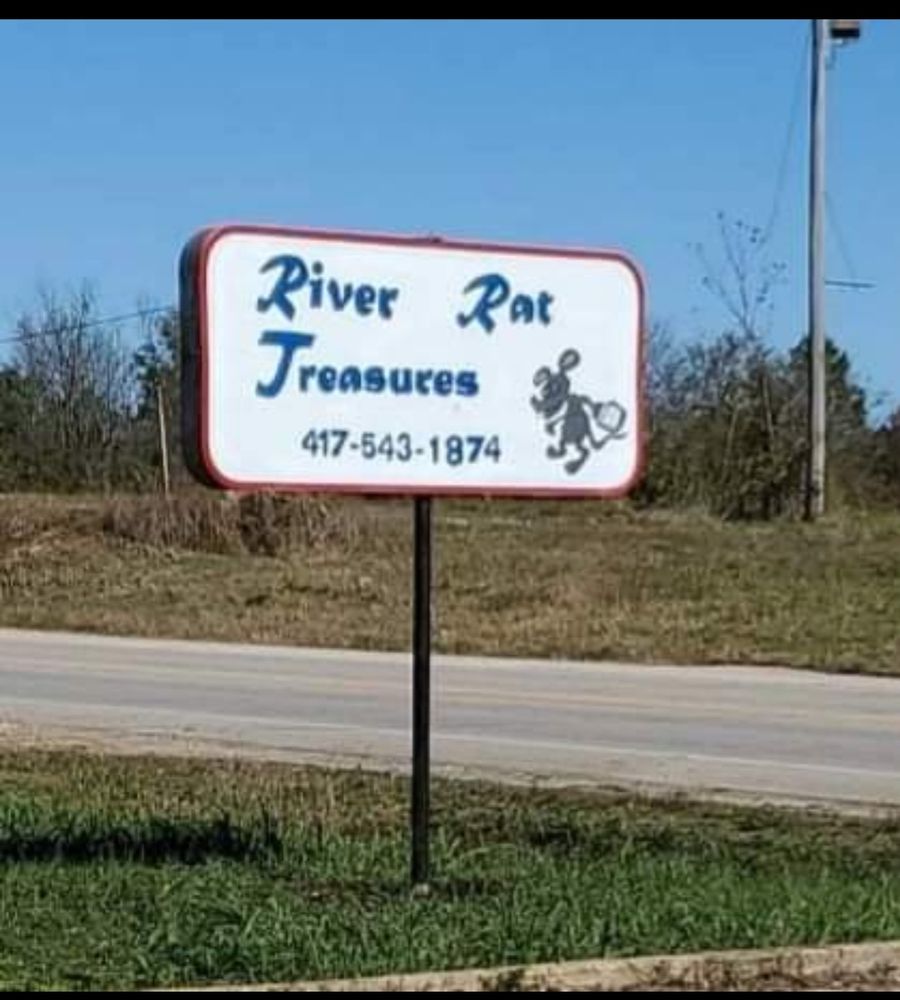 RIVER RAT TREASURES 7 State Highway 21 S, Doniphan, Missouri Flea