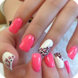 Foxy Nails