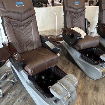 Apollo nailspa - Seating - Nail Salons Near Me - Fresno, California Apollo nailspa - Seating - Nail Salons Near Me - Fresno, California