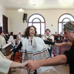 Chochmat Halev - Dancing with Bruce Bierman