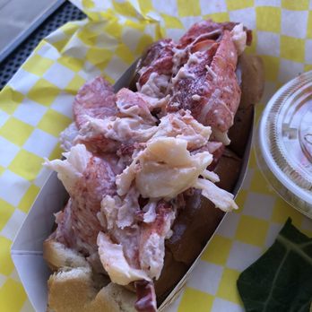 Lobster Pound - Lobster New England Roll - Seafood Markets Near Me - Bradenton, Florida Lobster Pound - Lobster New England Roll - Seafood Markets Near Me - Bradenton, Florida