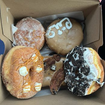 Voodoo Doughnut - Yummm - Bakeries Near Me - Bellevue, Washington Voodoo Doughnut - Yummm - Bakeries Near Me - Bellevue, Washington