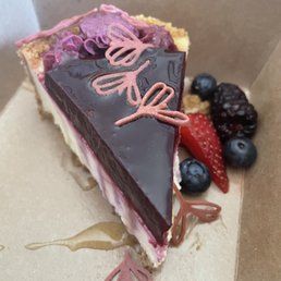 Honey lavender cheesecake
