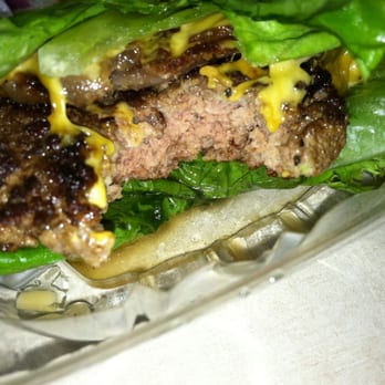 Good Stuff Eatery - Cheese burger - Burgers Near Me - Arlington, Virginia