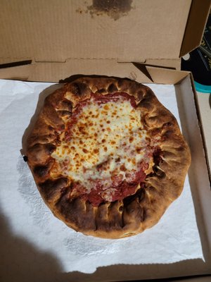 Famous Yeti's Pizza by null