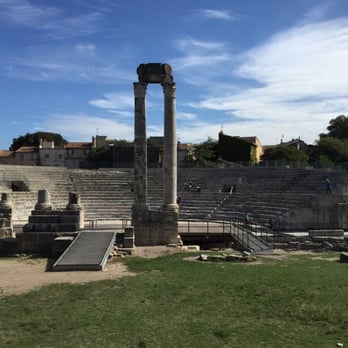 Théâtre Antique d'Arles - Roman Theater in Arles - Performing Arts Near Me - Arles, 13 Théâtre Antique d'Arles - Roman Theater in Arles - Performing Arts Near Me - Arles, 13